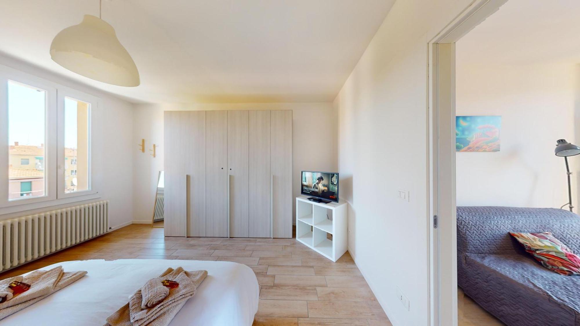 Appartamento Accogliente Con Vista San Luca Bologna Exterior foto